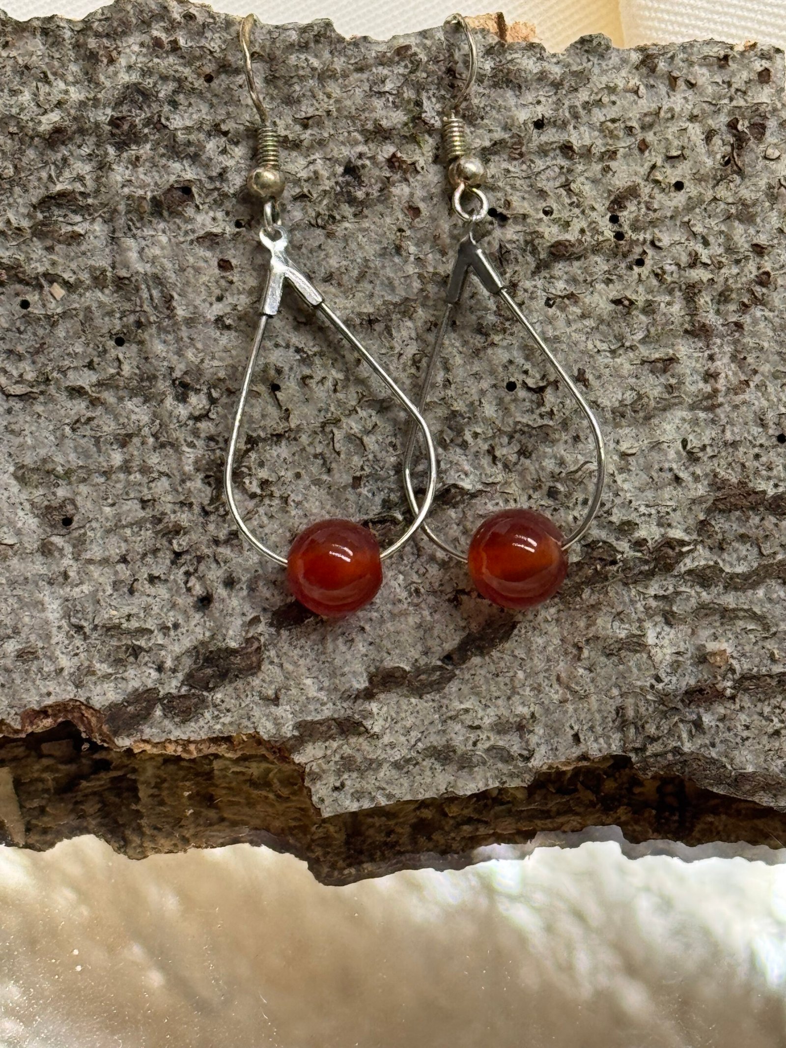 Boucles d’oreilles argenté cornaline faites main