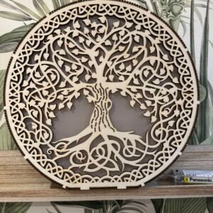 Lampe veilleuse arbre de vie classique en bois, création artisanale française ajourée