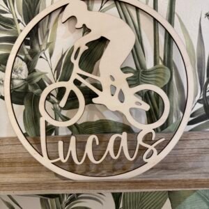 Plaque de porte BMX personnalisée en bois avec prénom découpé